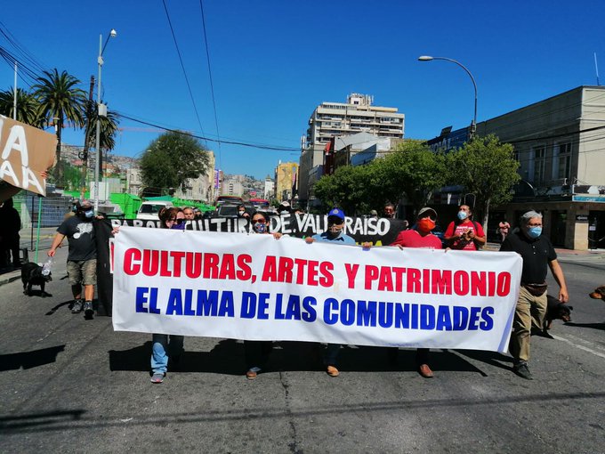 Foto: Marcha en Valparaíso por la Cultura. Anfucultura.