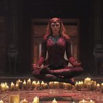 Elizabeth Olsen como The Scarlet Witch