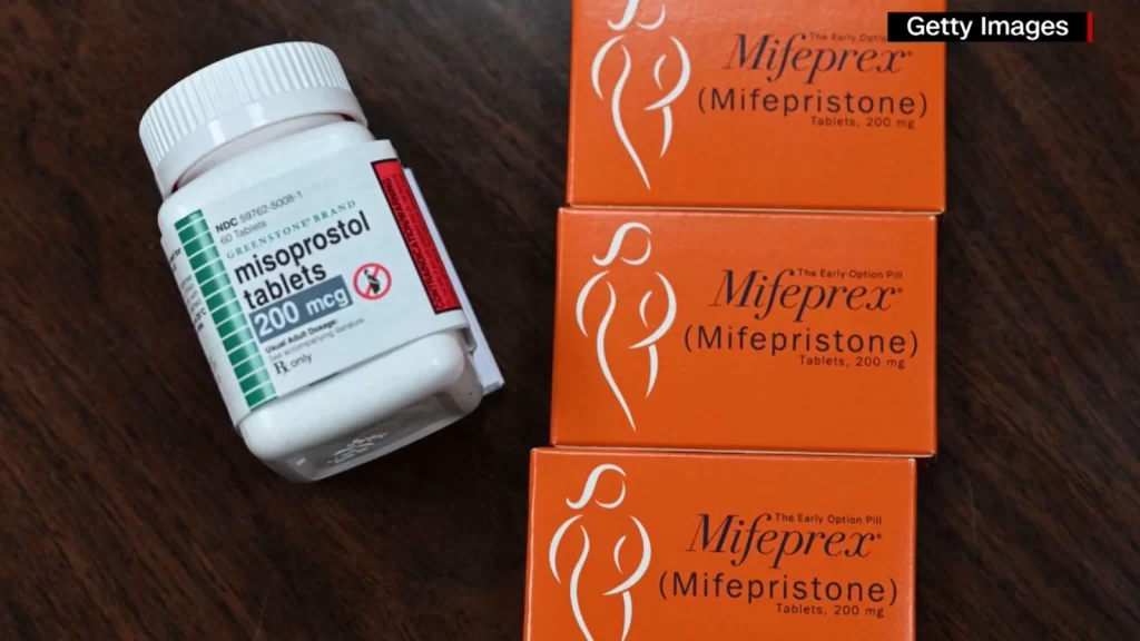 Estados Unidos se enfrenta por el uso de la píldora abortiva mifepristona: