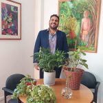 Patricio Bustamante del proyecto Otras Manera de Mirar: "Hay mucha discriminación en Chile, la gente no entiende que la baja visión y la ceguera son un amplio espectro"