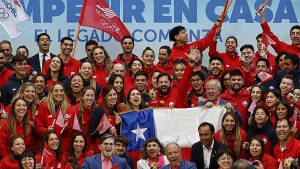 Team Chile con el Presidente Boric antes del inicio de Santiago 2023
resumen team chile