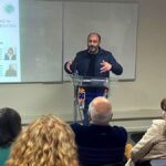 Kamal Cumsille, director del Centro de Estudios Árabes de la U. de Chile: “Es fuerte decirlo, pero Israel está cometiendo un exterminio, un genocidio a vista y paciencia de todo el mundo sin costo alguno”